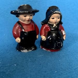 VintageCast Iron Dutch Couple Salt and Pepper Salt and Pepper Shakers